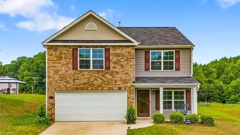 114 Ovada Ave, Lexington, NC 27295