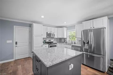 Kitchen - 3735 Pine Ridge Dr, Trinity, NC 27370 photo 2 of 3