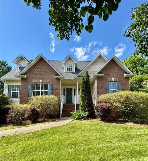 120 Wellesley Place Ct, Lewisville, NC 27023