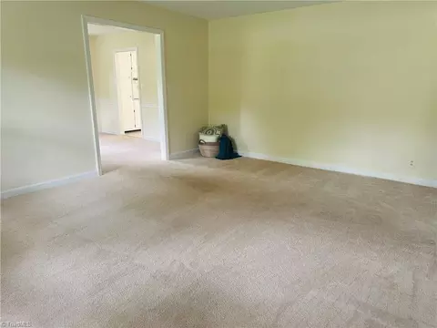 4261 Witherow Rd, Winston Salem, NC 27106 photo 11