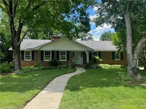 4261 Witherow Rd, Winston Salem, NC 27106 photo 3