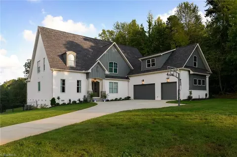 401 Mitchells Landing Way, Greensboro, NC 27455
