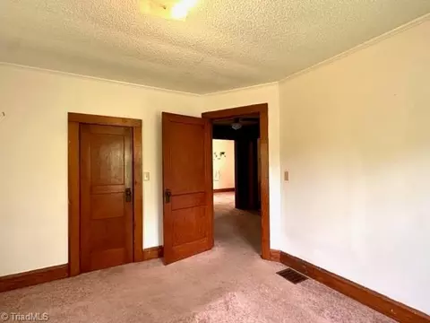 Bedroom - 1274 Maple St, Elkin, NC 28621 photo 4 of 4