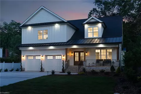 322 Avalon Rd N, Winston Salem, NC 27104