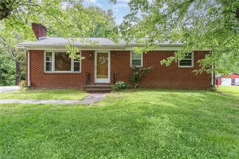 215 Mcbride Rd, Mount Airy, NC 27030