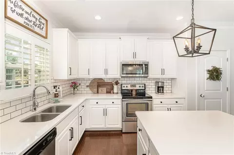 5608 Marblehead Dr, Colfax, NC 27235 photo 17