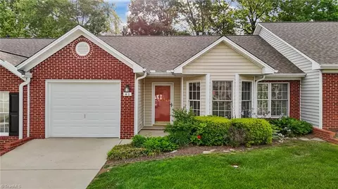 3027 Maple Ave #M2, Burlington, NC 27215