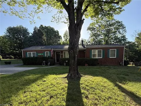 3400 Lawndale Dr, Greensboro, NC 27408