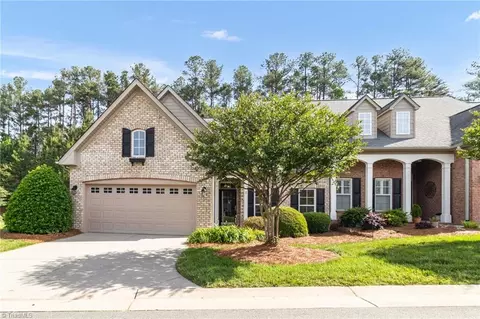 301 Dornoch Dr, Winston Salem, NC 27107