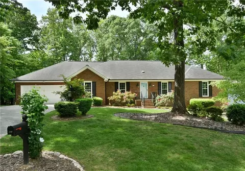 401 Havershire Dr, Jamestown, NC 27282