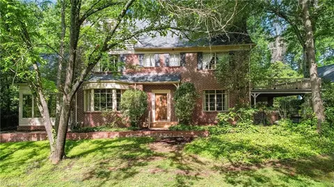 1503 Allendale Rd, Greensboro, NC 27408