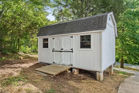 619 Moser Rd, King, NC 27021 photo 7