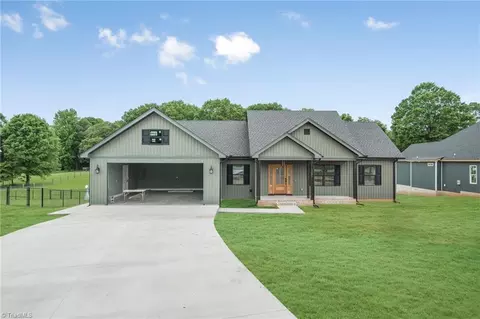 1281 Norman Shoaf Rd, Winston Salem, NC 27107