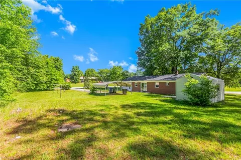200 Maynard Dr, Trinity, NC 27370 photo 31