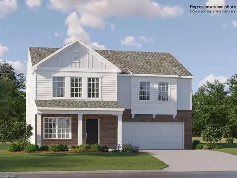 6018 Red Pheasant Dr, Kernersville, NC 27284