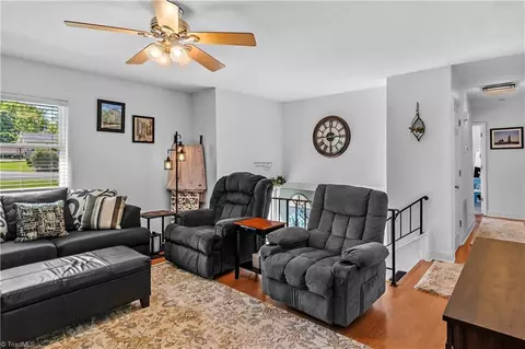 202 Queenland Ct, King, NC 27021 photo 7