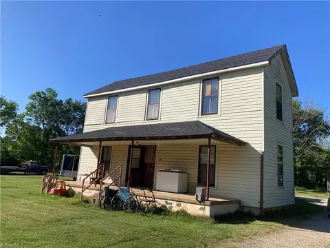 223 Jerusalem Ave, Mocksville, NC 27028