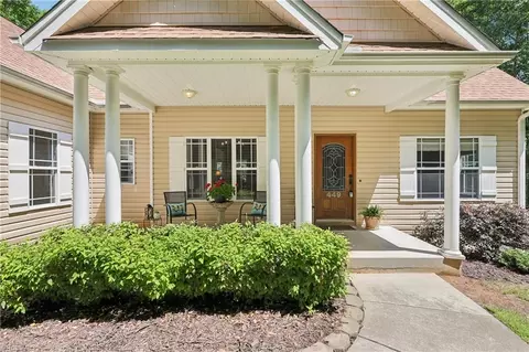 449 Wallburg High Point Rd, Winston Salem, NC 27107