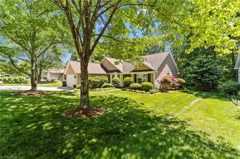 3523 Cardinal Ridge Dr, Greensboro, NC 27410