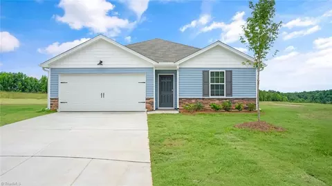 Exterior - 4588 Red Oak Dr, Trinity, NC 27370 photo 2 of 2