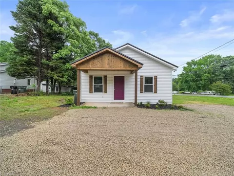 1067 Old Charlotte Rd, Concord, NC 28027