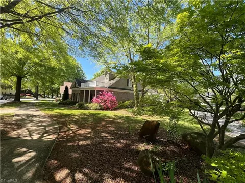 167 Parkview Ln, Advance, NC 27006 photo 4