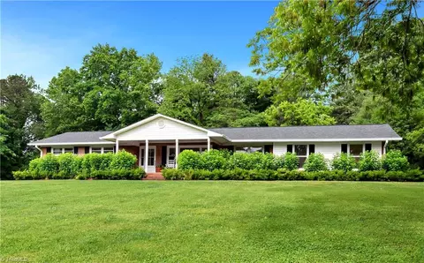 130 Shady Brook Ln, Lewisville, NC 27023