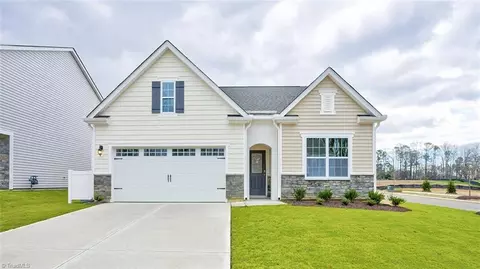 601 Starfall Rd, Graham, NC 27253