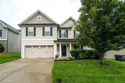 4941 Long Grove Dr, Kernersville, NC 27284