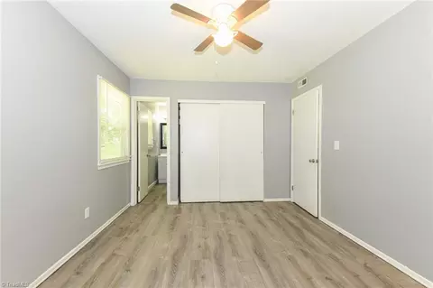 803 Ernest Ct, High Point, NC 27263 photo 11