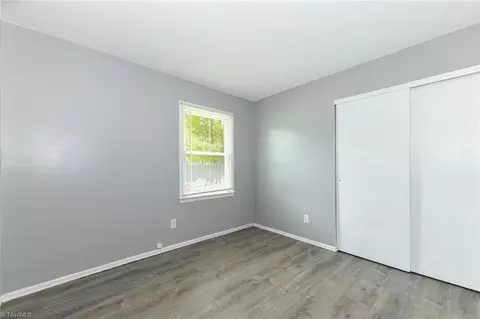 803 Ernest Ct, High Point, NC 27263 photo 16