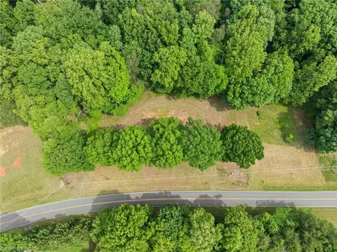 1099 Slate Rd, King, NC 27021 photo 8