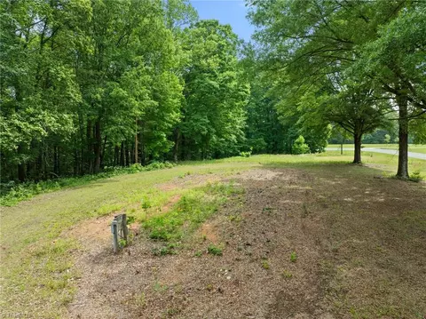 1099 Slate Rd, King, NC 27021 photo 10