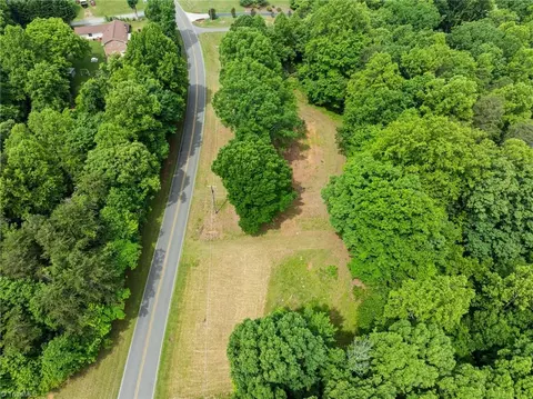 1099 Slate Rd, King, NC 27021 photo 7