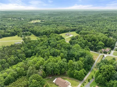 1099 Slate Rd, King, NC 27021 photo 11