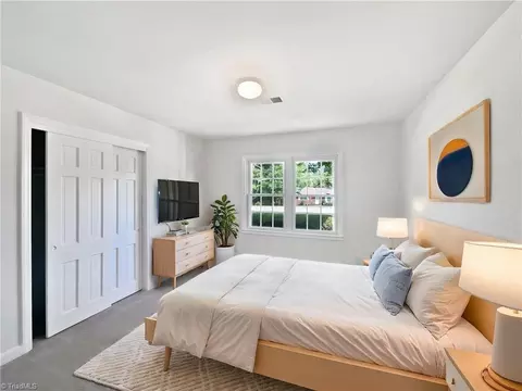 506 Oakview Rd, High Point, NC 27265 photo 10