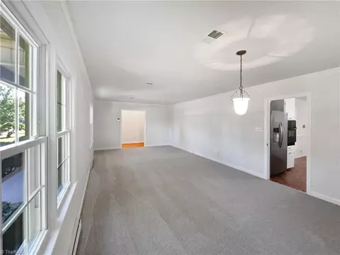 506 Oakview Rd, High Point, NC 27265 photo 5