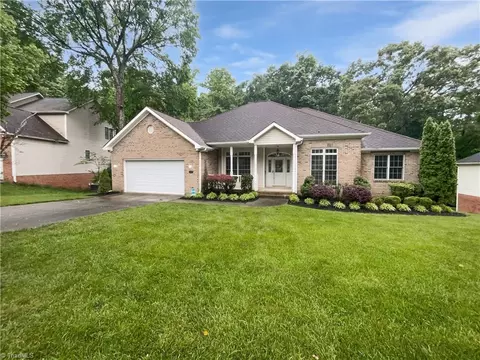 3110 Wynnfield Dr, High Point, NC 27265