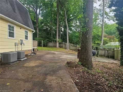 Exterior - 2154 Rivermeade Dr, High Point, NC 27265 photo 6 of 11
