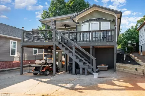 106 Dare Ln, New London, NC 28127