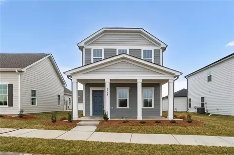 1718 Creekline Dr, Kernersville, NC 27284