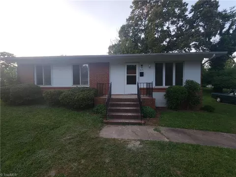 415 Burnham Dr, Winston Salem, NC 27105