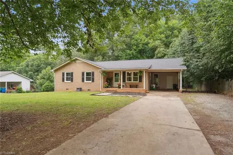 241 Pilotview Loop, Madison, NC 27025 photo 5