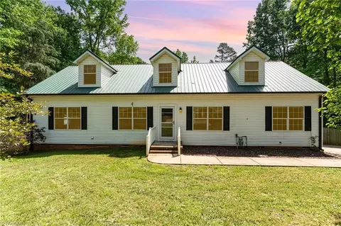 1110 Tussey Rd, Lexington, NC 27295