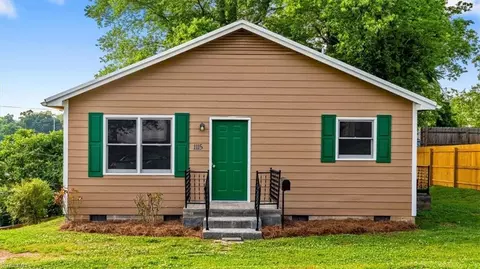 1115 Wachovia St, Winston Salem, NC 27101