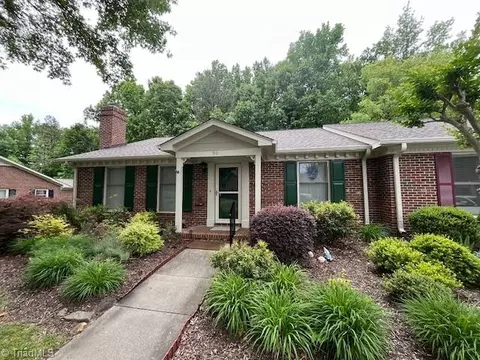 9 Prairie Trl #D, Greensboro, NC 27410
