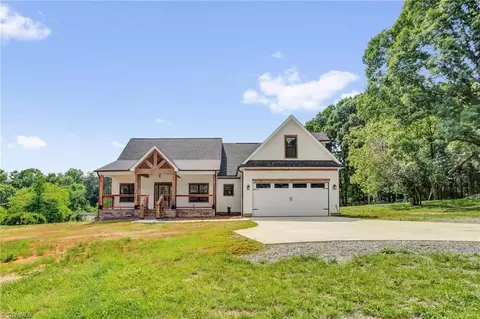 1251 Ramseur Julian Rd, Ramseur, NC 27316