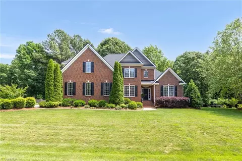 708 Oldsquaw Dr, Greensboro, NC 27455