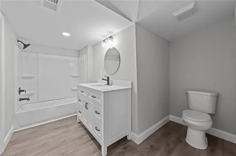 712 Nance Ave, High Point, NC 27263 photo 9