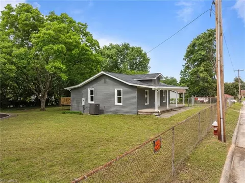 712 Nance Ave, High Point, NC 27263 photo 26